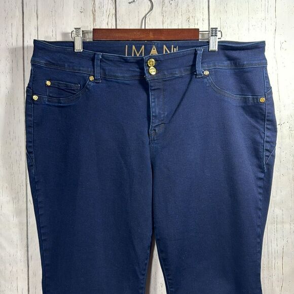 Iman Global Chic Womens Plus 360 Slim Boot Cut Dark Blue Denim Streetwear Jeans - Picture 2 of 16